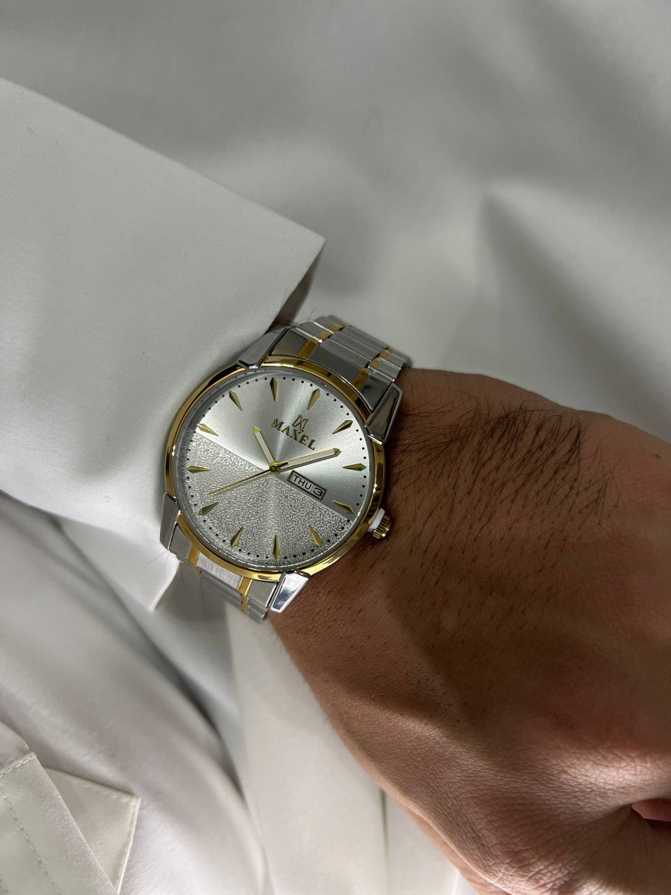 La_hora - Watch 1213